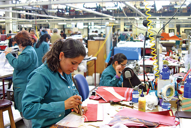 Handbags crafted in Bogotá
