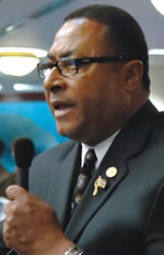 Patrick Knowles