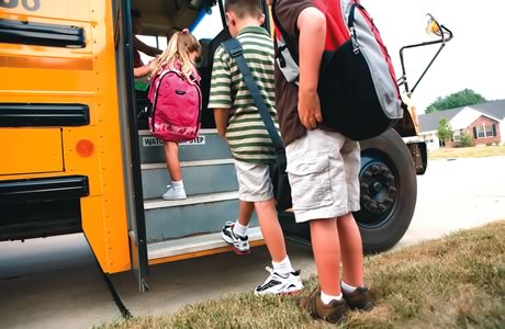 Schoolbus kids