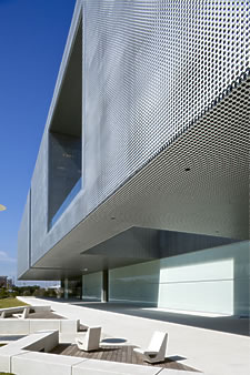 Tampa Museum of Art - Architect: Stanley Saitowitz