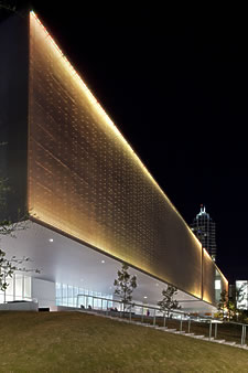 Tampa Museum of Art - Architect: Stanley Saitowitz
