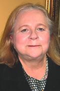 Lynn Szymoniak
