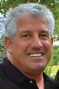 Gary Kompothecras