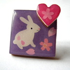 Bunnybrooch_thumb