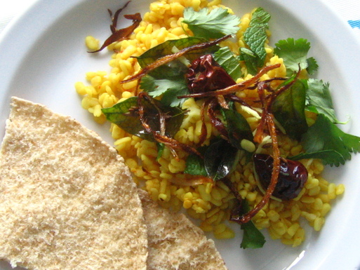 Pakistani-Style White Lentils with a Sizzling Oil Garnish