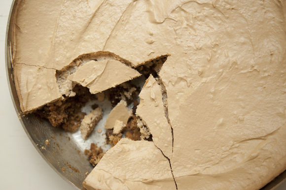 An Old-Fashion Apple Spice Cake