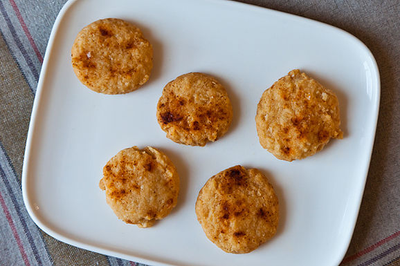 cheese crispettes