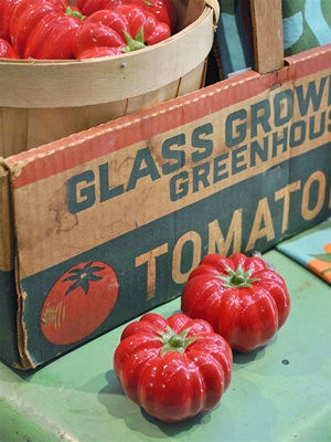 Heirloom Tomato Salt & Pepper Shakers