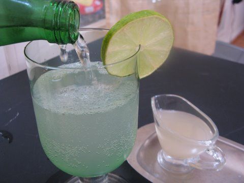 Fresh_lime_soda_june_2011_008