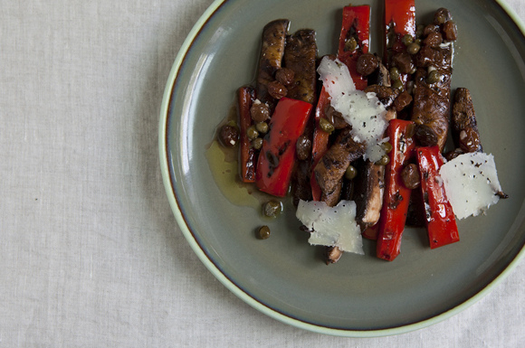 Spanish-Style Grilled Portobello Mushrooms and Peppers