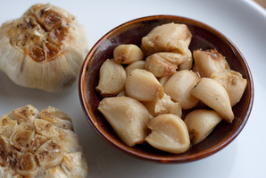 Kitchen Basics: Roasted Garlic