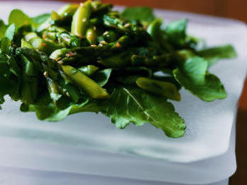 Asparagus-salad-rs-640857-l