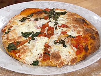 Em1008_margherita-pizza_lg