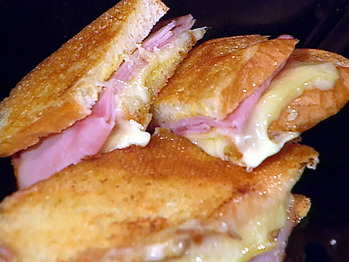 Ee2d05_ham_cheese_sandwich_lg