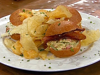 Em0929_seafood-slider-trio_lg
