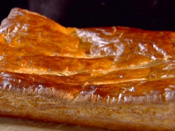Bx0108_ham-cheese-puff-pastry_lg