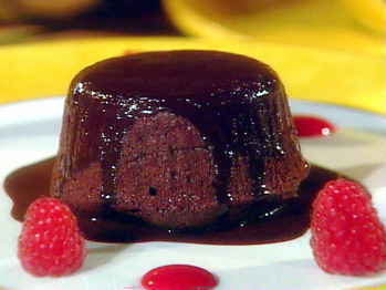 Jt1a10_indulgence_cake_lg