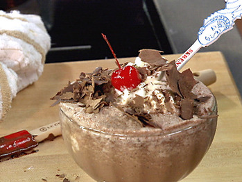 Ip0107_froz_hot_choc3_lg
