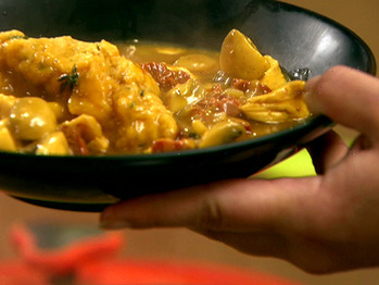 Tm2233_02_spanish-style-chicken-and-dumplings_s4x3_lg