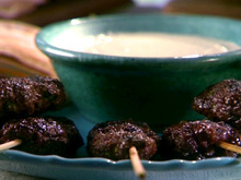 Lamb Kabobs with Tzatziki Sauce Recipe