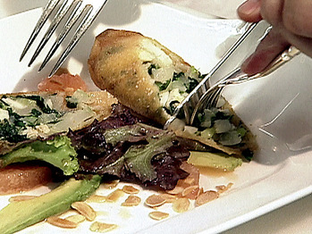 Be1f10_crab_spring_cake_lg