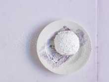 Kir Rodriguez's Cashew Polvorones Recipe