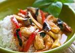 10-Minute Shrimp and Mushroom Thai Curry Recipe