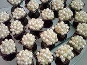 Piramide_de_brigadeiro_branco