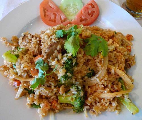 Srirach-rice