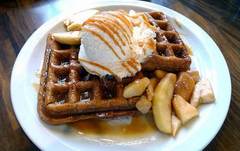 Luckys-waffle_medium