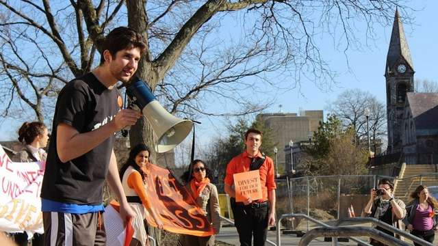 Help Aaron to create social change this summer!