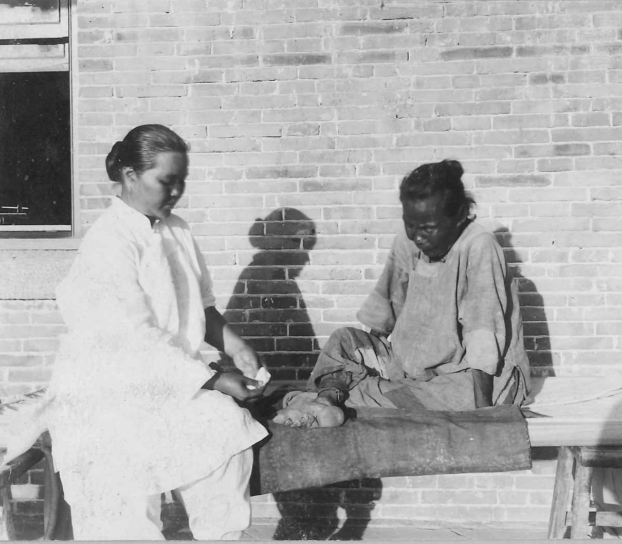 Foot Binding Children