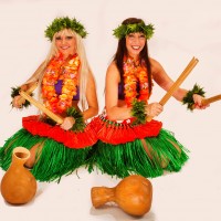 2 Girls in a Nutshell - Model in Mesa, Arizona