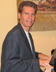 Arnie-Main Photo