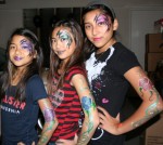 3 Teen Girls