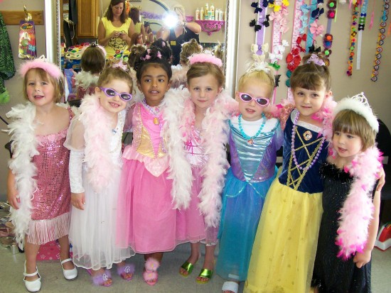 LIBBY LOU STYLE TYPE HAIR SALON FOR GIRLS