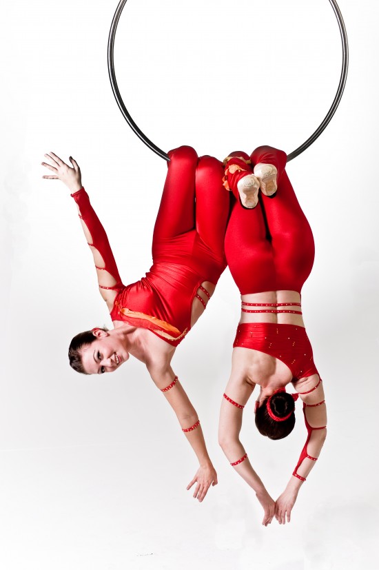 Duo Hoop Nicole & Nancy