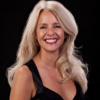 Anna Collins - Comedian in Coral Gables, Florida