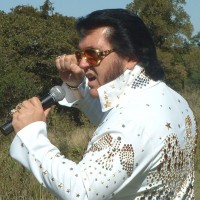 HOT Elvis Legend - Rock and Roll Singer in Seguin, Texas
