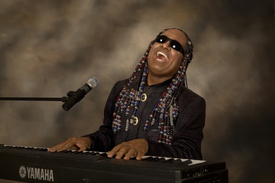 Anthony Edwards As Stevie Wonder