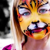 Cheek to Chico Face Painting - Face Painter in Chico, California