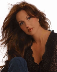 Kelly V. Smith as Cher & Shania