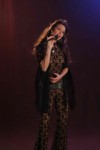 Shania2