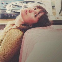 Clare Reynolds - Singer/Songwriter in Rosemead, California