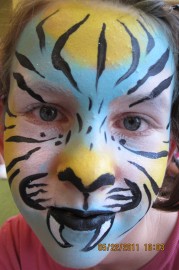 Cumming Face Painter Vicki Harris