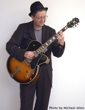 standing-hat-guitar