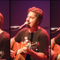 Damon John Wade - Singing Guitarist in Kingston, New York
