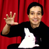 David Berardi Magician/Illusionist - Trade Show Magician in Savannah, Georgia