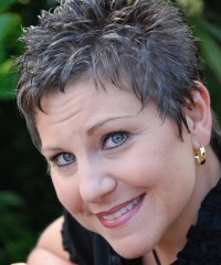 Dr. Linda Travelute