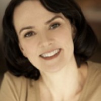 Elizabeth Figols - Christmas Carolers in Yonkers, New York